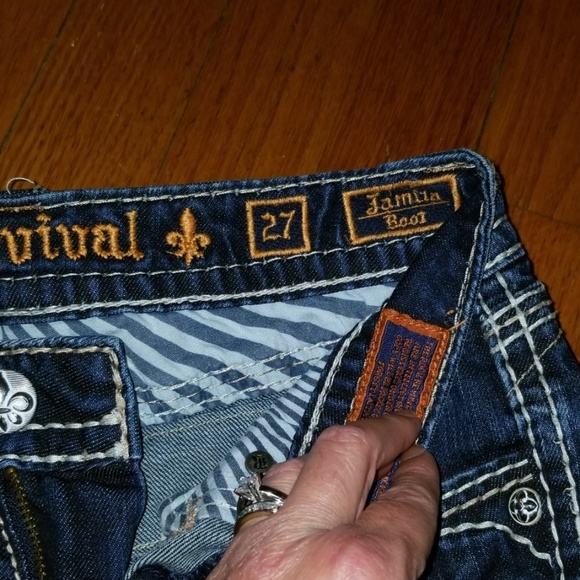 Rock Revival Jeans - Picture 4 of 5